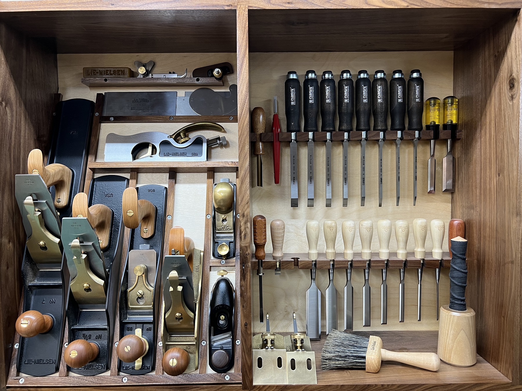 Hand Tool Cabinet Plane & Chisel Gallery
